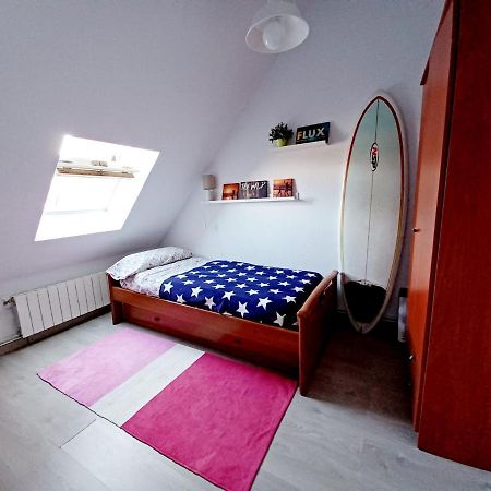 Apartamento Duplex con piscina muy cerca de la playa Santiuste Exterior foto